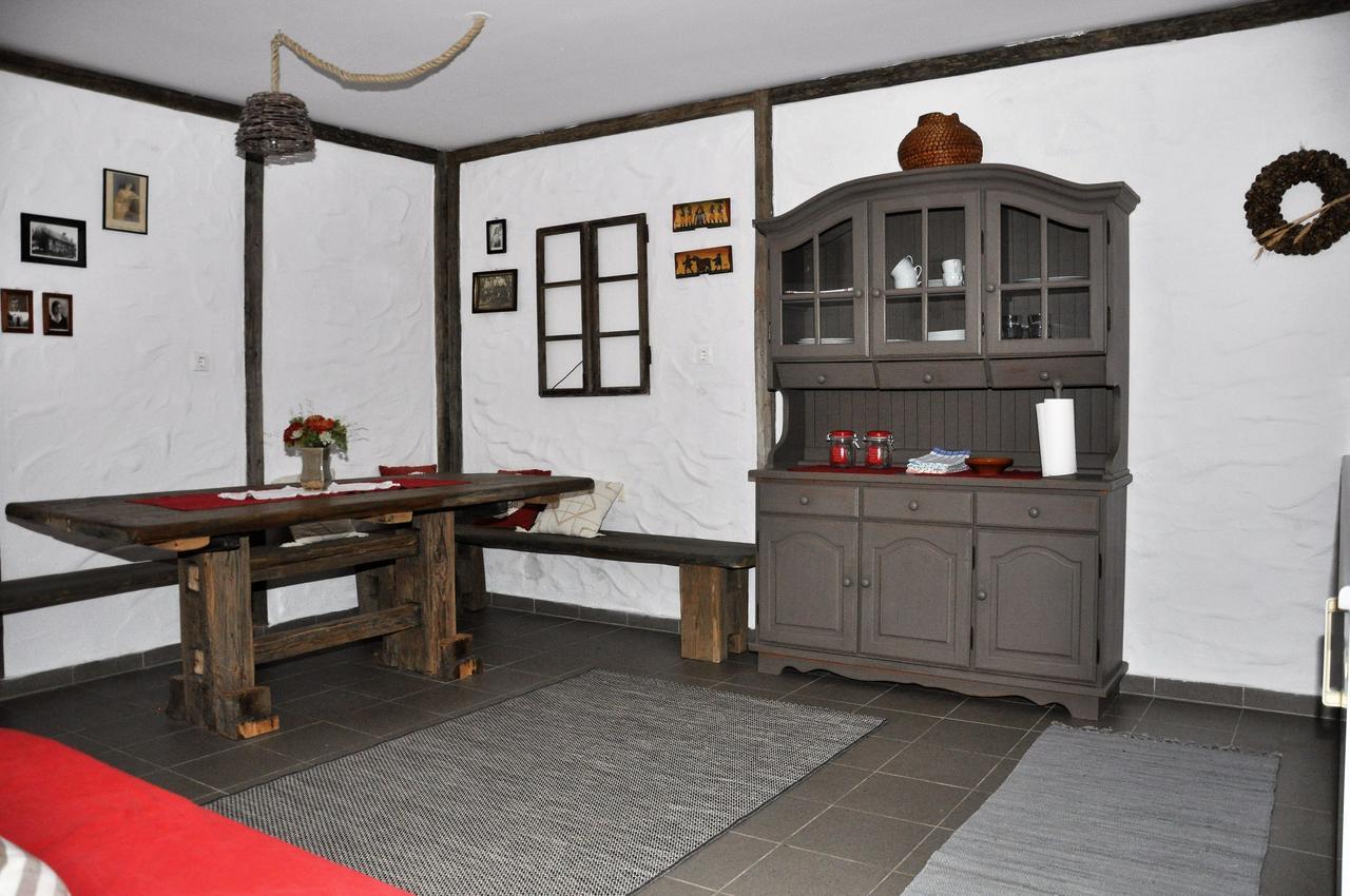 Apartma Romana Spodnji Otok المظهر الخارجي الصورة